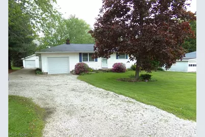 3447 Manchester Avenue SW, Massillon, OH 44647 - Photo 1