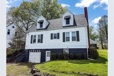 742 E Market Street, Cadiz, OH 43907 - Photo 1