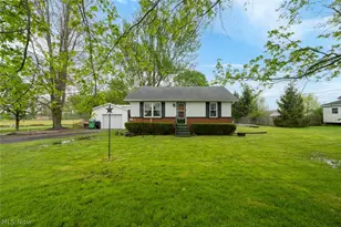 10190 Penniman Rd, Powell, OH 44076 - Photo 1