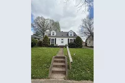 1055 Frederick Boulevard, Akron, OH 44320 - Photo 1
