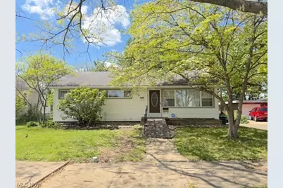 1016 Union Avenue NW, New Philadelphia, OH 44663 - Photo 1