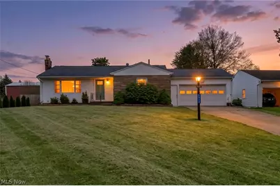 5814 Lake Cable Avenue NW, Canton, OH 44718 - Photo 1