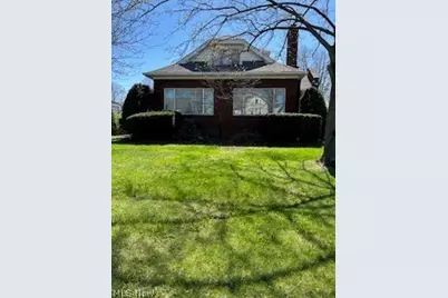 1444 E Erie Avenue, Lorain, OH 44052 - Photo 1