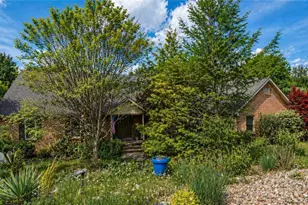 2945 Ash Meadows Blvd, Zanesville, OH 43701 - Photo 1