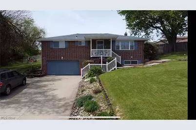 135 Melinda Avenue, Wintersville, OH 43953 - Photo 1