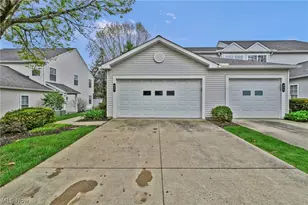 833 Overlook Ridge Dr, Loveland, OH 44109 - Photo 1
