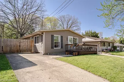 999 Morningview Avenue, Akron, OH 44305 - Photo 1
