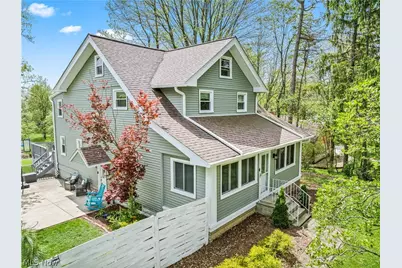 2136 E Sprague Road, Grandview Heights, OH 44147 - Photo 1