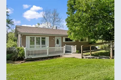 267 Kings Drive, Steubenville, OH 43952 - Photo 1