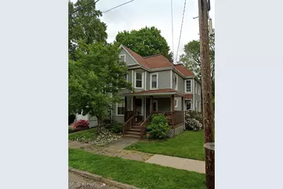 64 10th Street SE, Massillon, OH 44646 - Photo 1