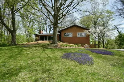 2930 Valley Lane, Sandusky, OH 44870 - Photo 1