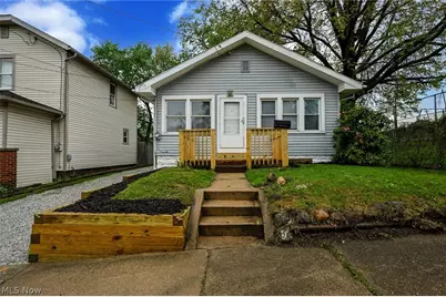 1465 Laffer Avenue, Akron, OH 44305 - Photo 1