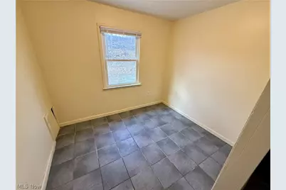 222 Rhodes Avenue, Akron, OH 44302 - Photo 7