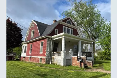 2007 Lincoln Way NW, Massillon, OH 44647 - Photo 1