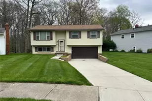 24437 Ridgeline, Huber Heights, OH 44146 - Photo 1