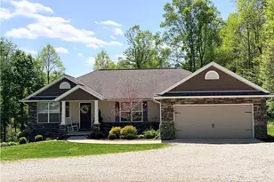 7807 Arbon Dr, Millersburg, OH 44654 - Photo 1