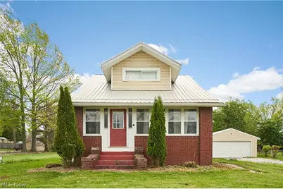 3091 N Bender Avenue, Akron, OH 44319 - Photo 1