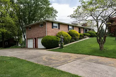 325 Faircrest Street SW, Canton, OH 44706 - Photo 1