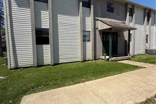 1060 Brandywine Blvd, Zanesville, OH 43701 - Photo 1