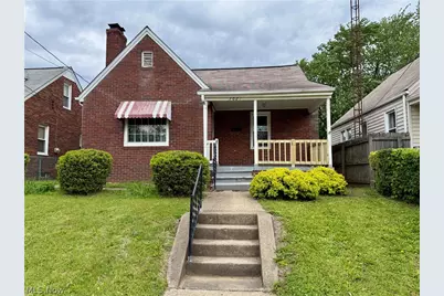 3021 Windsor Place SW, Canton, OH 44710 - Photo 1