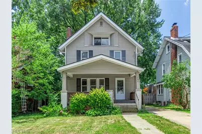 190 E Brookside Avenue, Akron, OH 44301 - Photo 1