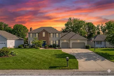 3885 Mount Vernon Boulevard, Barberton, OH 44203 - Photo 1