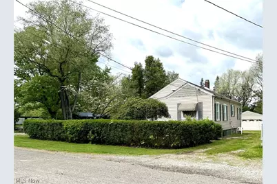 642 Alta Vista Avenue, Akron, OH 44312 - Photo 1