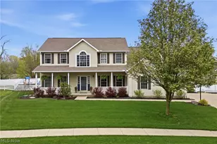 895 Williamsburg Ct, Ashland, OH 44805 - Photo 1