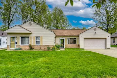 763 Lindsay Avenue, Akron, OH 44306 - Photo 1