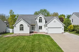 456 Helena Dr, Tallmadge, OH 44278 - Photo 1
