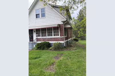 1546 White Avenue, Akron, OH 44307 - Photo 1