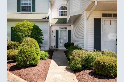 54 Vista Circle, North Olmsted, OH 44070 - Photo 1