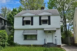 931 Yellowstone Rd, Loveland, OH 44121 - Photo 1