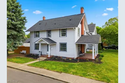 1445 15th Street NW, Canton, OH 44703 - Photo 1