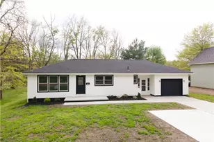 967 S Canal St, Canal Fulton, OH 44614 - Photo 1