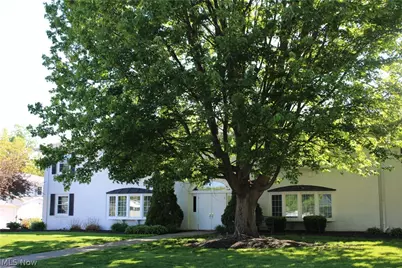 4 Meadowlawn #4, Mentor, OH 44060 - Photo 1