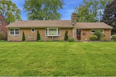 218 Bonnett Street SW, North Canton, OH 44720 - Photo 1