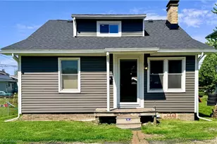 133 Brooklyn Ave SW, Canton, OH 44710 - Photo 1