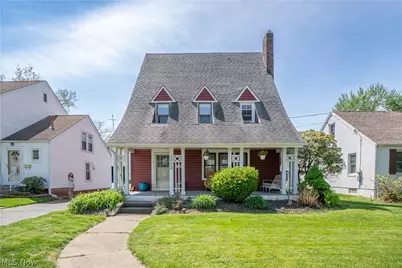 1002 29th Street NE, Canton, OH 44714 - Photo 1