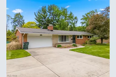 910 Marquardt Avenue NW, North Canton, OH 44720 - Photo 1
