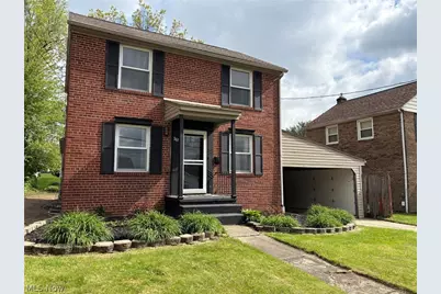 363 E Park Avenue, Barberton, OH 44203 - Photo 1