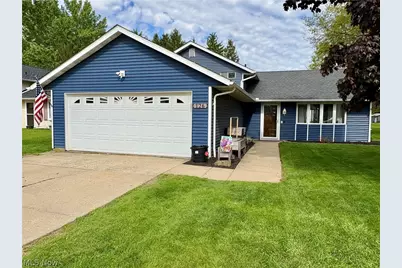 126 Valley Forge Circle, Elyria, OH 44035 - Photo 1