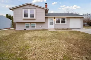 6699 Deer Ct, Huber Heights, OH 44146 - Photo 1