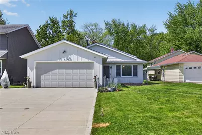 286 E 310th Street, Willowick, OH 44095 - Photo 1