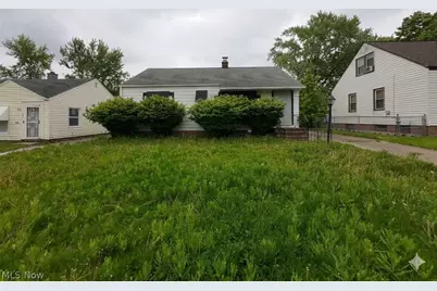 3915 E 189th Street, Loveland, OH 44122 - Photo 1
