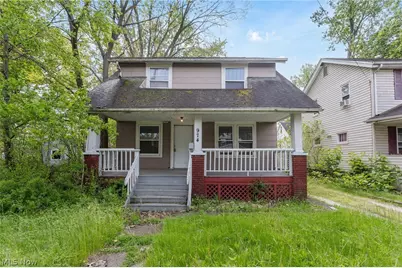 974 Lovers Lane, Akron, OH 44306 - Photo 1