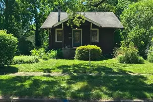 1706 Hampton Rd, Akron, OH 44305 - Photo 1