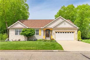 4732 Helmsworth Dr NE, Canton, OH 44714 - Photo 1