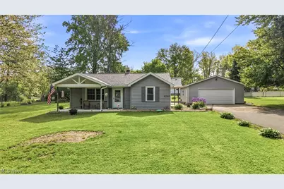 3635 Homewood Avenue, Hubbard, OH 44425 - Photo 1