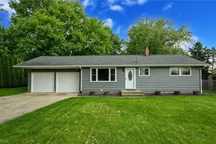 5175 Oakvale St SW, Canton, OH 44706 - Photo 1